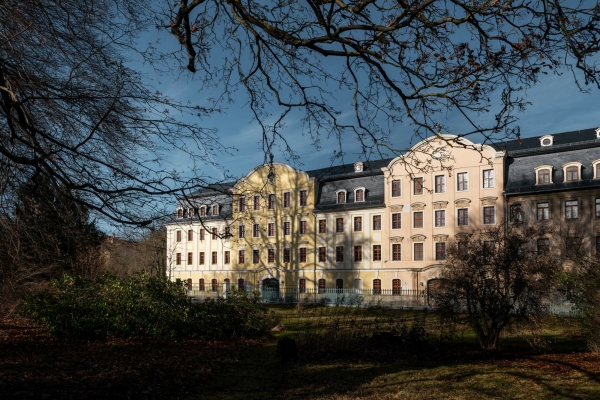 Auch der Garten gehrt zum Haus und ist denkmalgeschtzt.