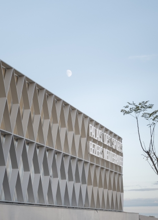 Sportkomplex in Bziers von Panorama Architecture