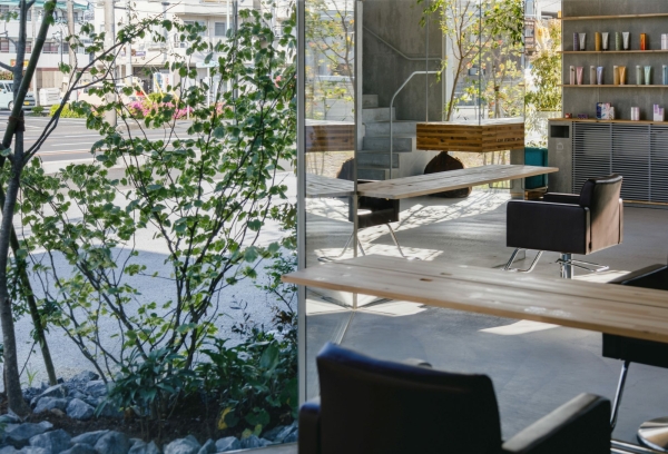 Friseurladen bei Tokio von Ateliers Takahito Sekiguchi