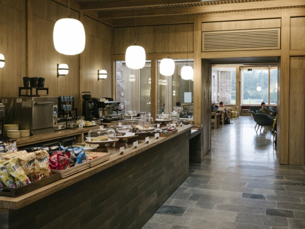 Universittsgebude in Cambridge von Witherford Watson Mann