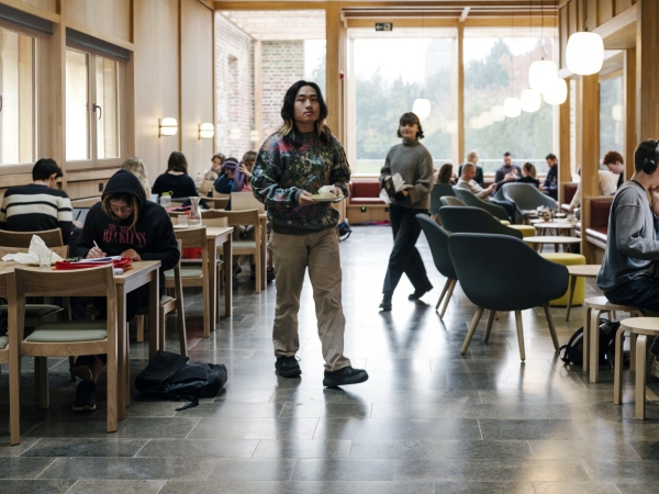 Universittsgebude in Cambridge von Witherford Watson Mann