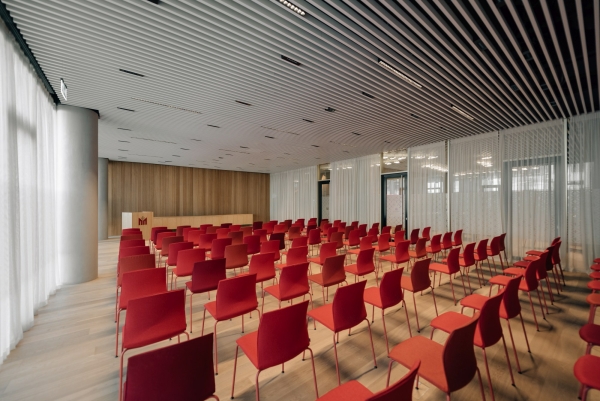 Konkr�t St�di� und TSPC in Ungarn