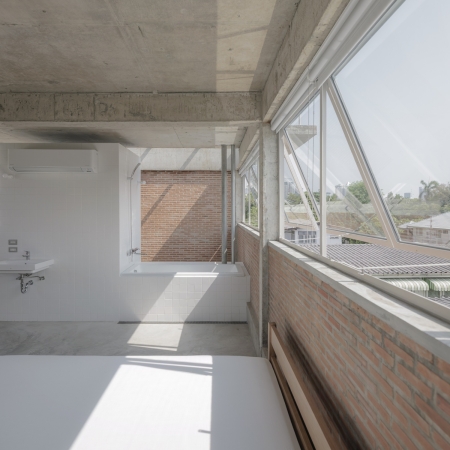 Wohnhaus in Bangkok von Bangkok Tokyo Architecture