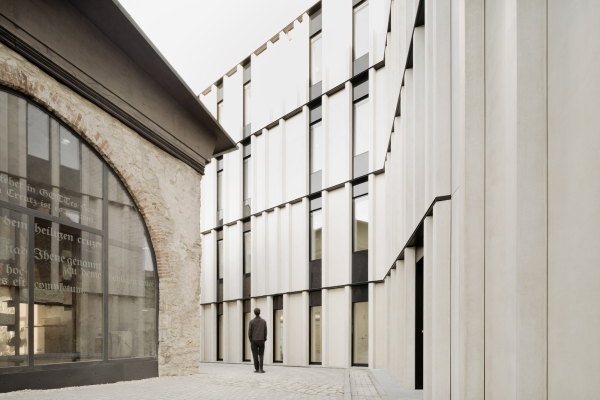 Bibliothek und Brgerzentrum von pbr Planungsbro Rohling