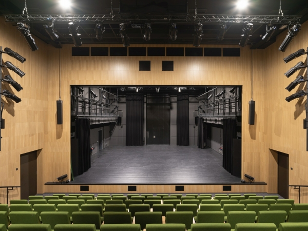 Umbau und Erweiterung von D/Form in Parchim