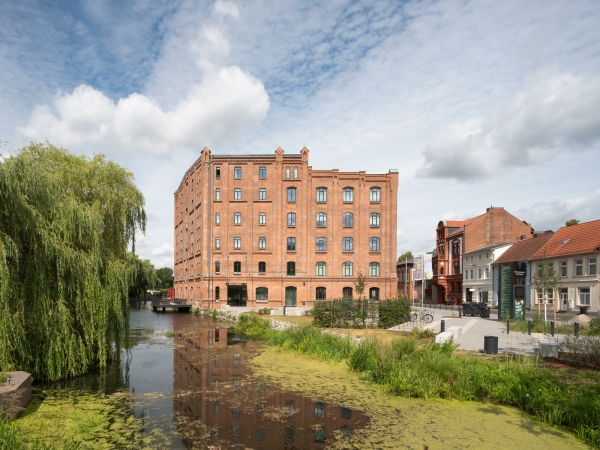 Umbau und Erweiterung von D/Form in Parchim