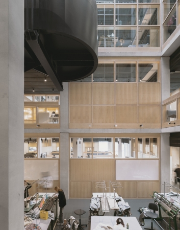 Vertikaler Campus von Allies and Morrison