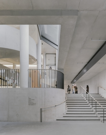 Vertikaler Campus von Allies and Morrison