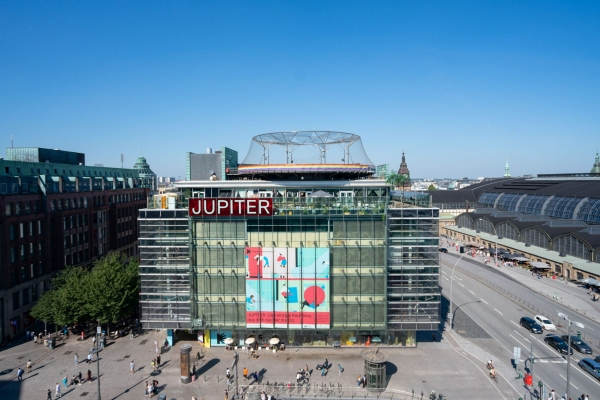 Kategorie Reaktivierte Zentren: 1. Preis Frei_Flächen auf dem Jupiter, Hamburg