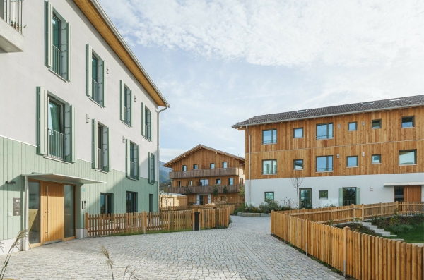 Kategorie Soziale Quartiersentwicklung: 2. Preis Tannenhof Bad Feilnbach - Dorfquartier der Zukunft