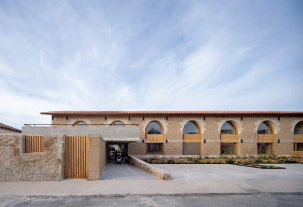 Gesundheitszentrum von Combas Architectes
