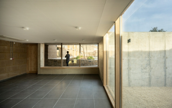 Gesundheitszentrum von Combas Architectes
