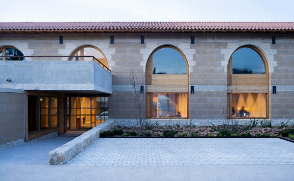 Gesundheitszentrum von Combas Architectes