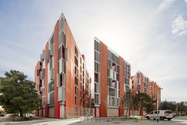 Sozialer Wohnungsbau von MIAS mit Coll-Leclerc