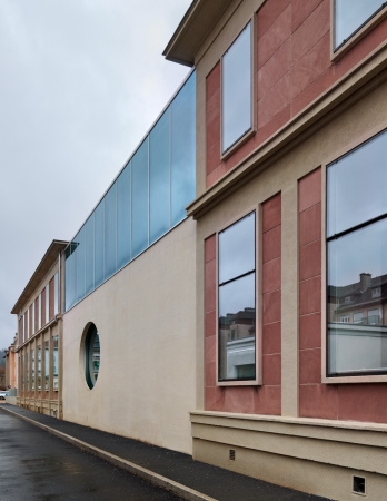 Kulturzentrum von Dominique Coulon & Associés