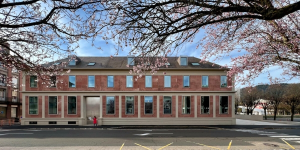 Kulturzentrum von Dominique Coulon & Associés
