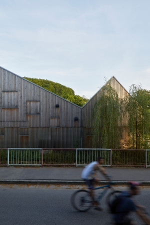 Wohnhaus bei Trencin von RDTH architekti