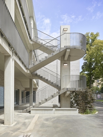 Schule in Kln von Molestina Architekten