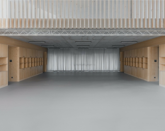 Jugendclub in Berlin von AFF Architekten