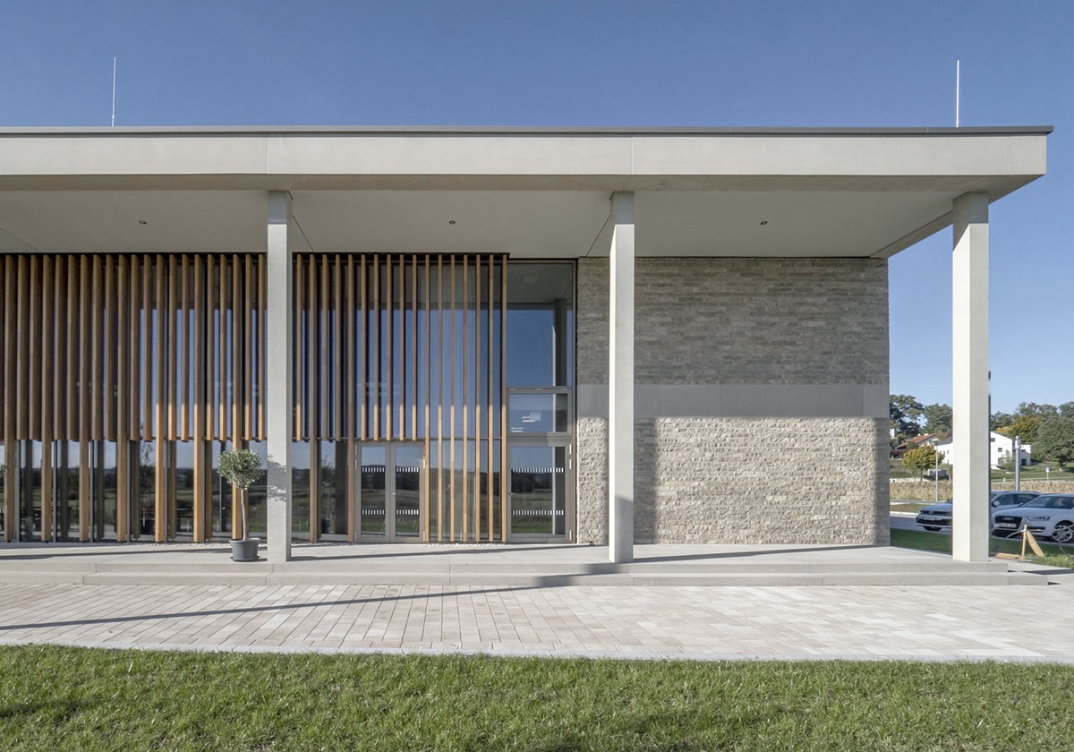 Kolonnaden zwischen Ortskernen
 - Rathaus in Mallersdorf-Pfaffenberg von BSS Architekten