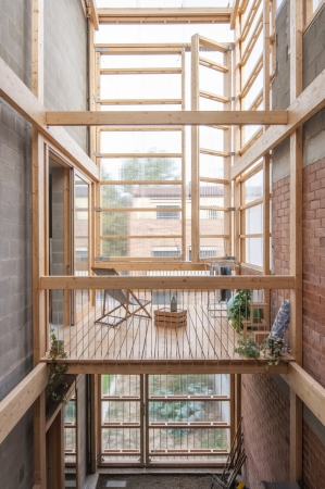 Wohnhaus in Vilafranca del Peneds von taller11