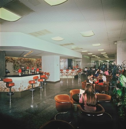 Blick in das Caf� �Espresso�