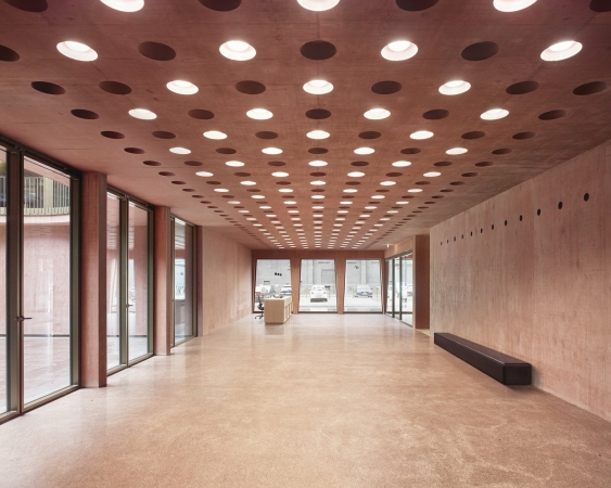 Firmenzentrale in Bludenz von Innauer Matt Architekten