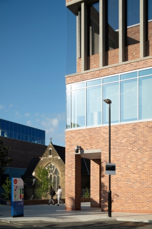 Krankenhauserweiterung in London von C.F. M�ller