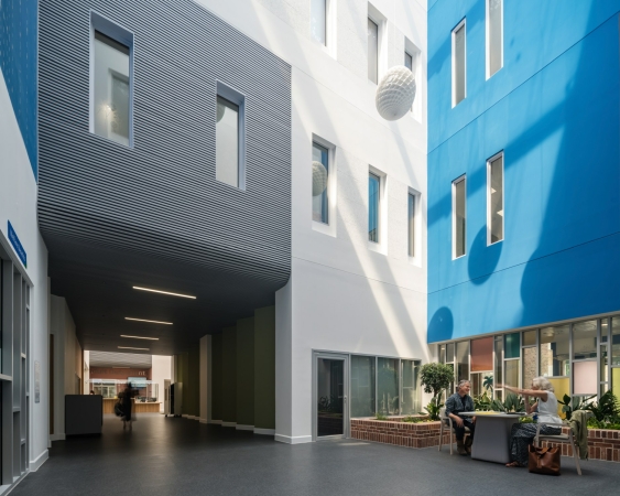 Krankenhauserweiterung in London von C.F. M�ller