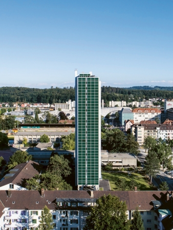 Wohnhochhaus Tour la Champagne in Biel