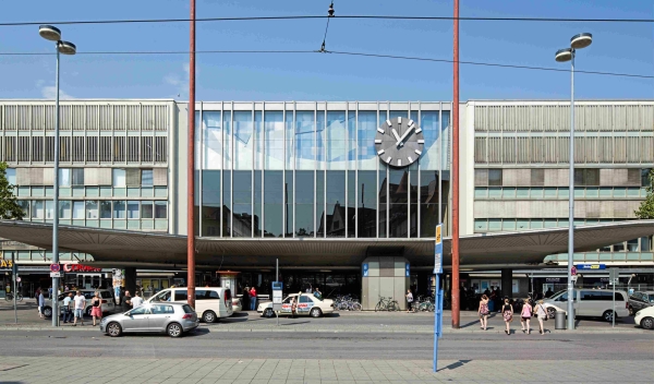 München, Hauptbahnhof, ohne Titel, 1953, Rupprecht Geiger