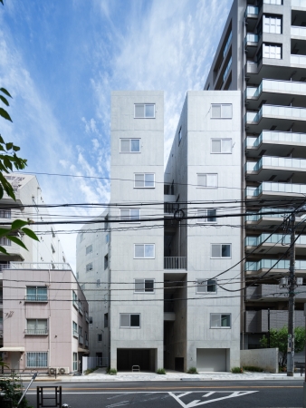 Wohnhochhaus von Hiroyuki Ito Architects in Tokio