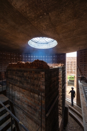 Werkstatt in Vietnam von Tropical Space