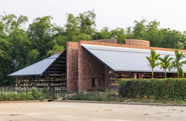 Werkstatt in Vietnam von Tropical Space