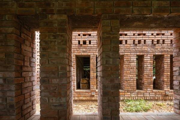 Werkstatt in Vietnam von Tropical Space