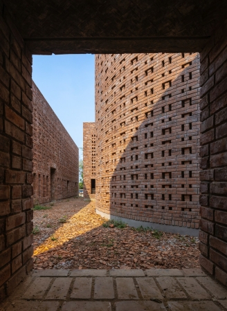 Werkstatt in Vietnam von Tropical Space