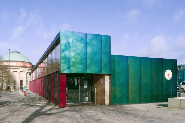 Bahnhofsmission in Hamburg von Carsten Roth Architekt und iproplan