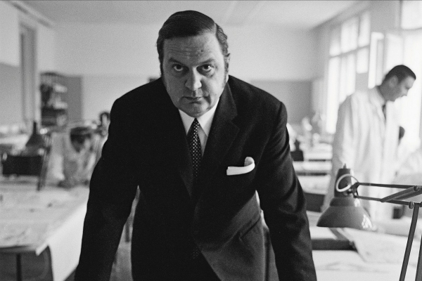 Filmstill aus Er flog voraus von Max Gruber