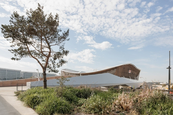 Olympisches Wassersportzentrum von VenhoevenCS und Ateliers 2/3/4/