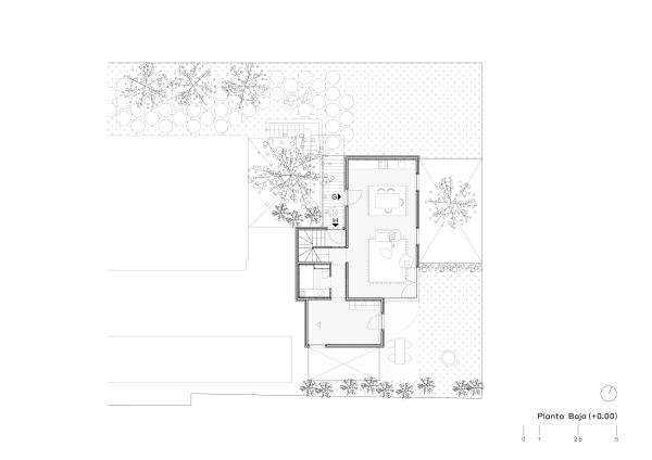 Wohnhaus in Madrid von Nunez Ribot Arquitectos