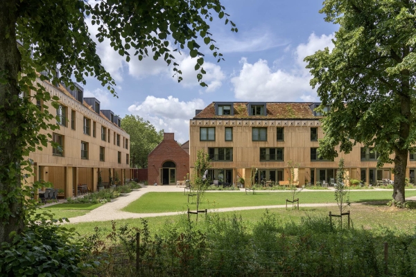 Holzwohnungsbau in Nijmegen von architectuur MAKEN