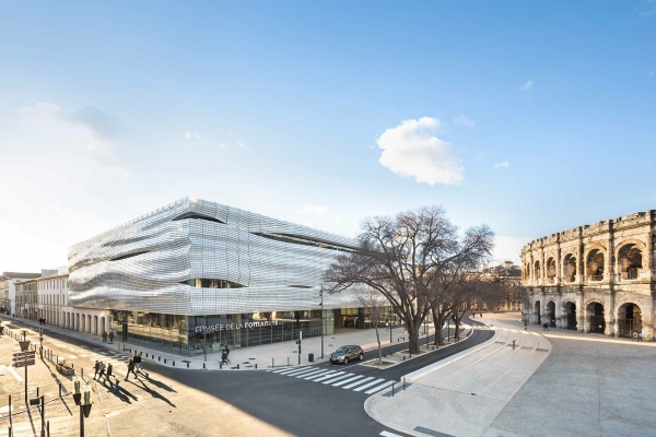 Aedes: Ausstellung „NEXUS“, Musée de la Romanité in Nîmes von Elizabeth de Portzamparc