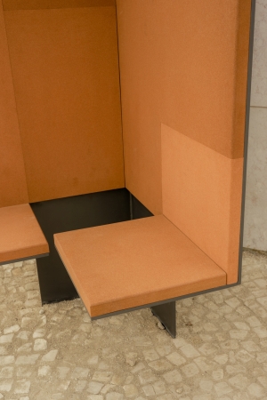 Conversadeira II von Eduardo Souto de Moura