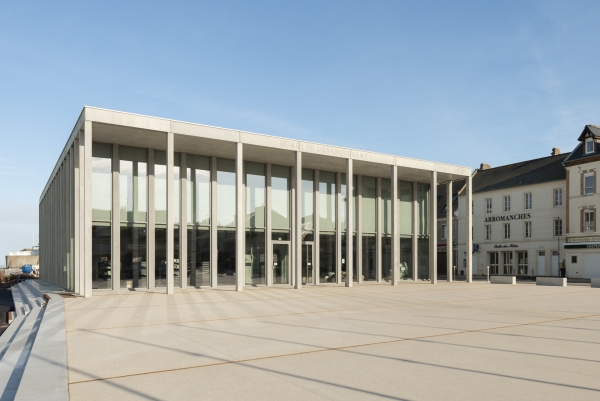 Museum von Projectiles in Arromanches-les-Bains