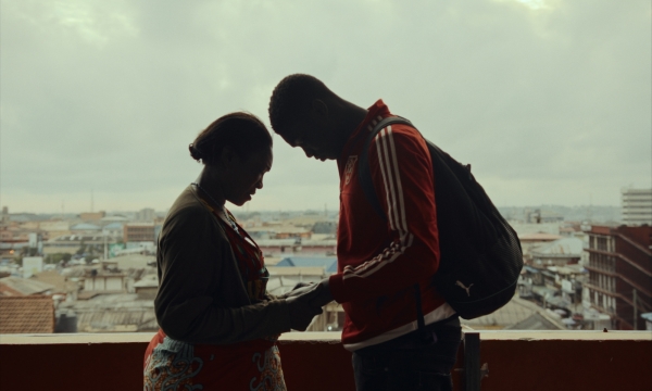 Filmstill von „O Chale“