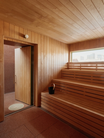 Schwimmende Sauna in Oslo von Estudio Herreros