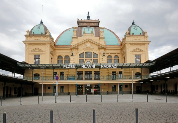 Pilsen, Plzeň hlavn ndra von Rudolf tech (Architektur) 1907 und Pavel Kvintus/Studio A (Renovierung)