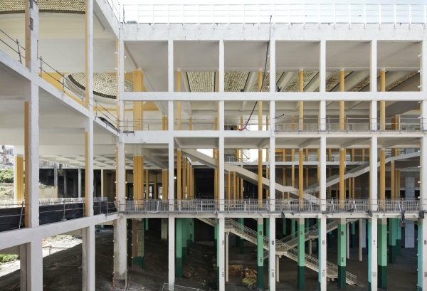 Chapex in Charleroi, Belgien von AJDVIV und AgwA