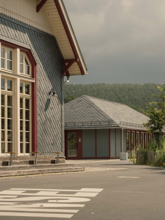 Gemeindehaus in Königsee von Atelier ST