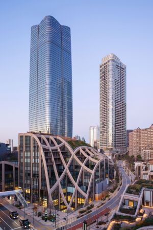Mori Tower in Tokio, Pelli Clarke & Partners (New Haven)